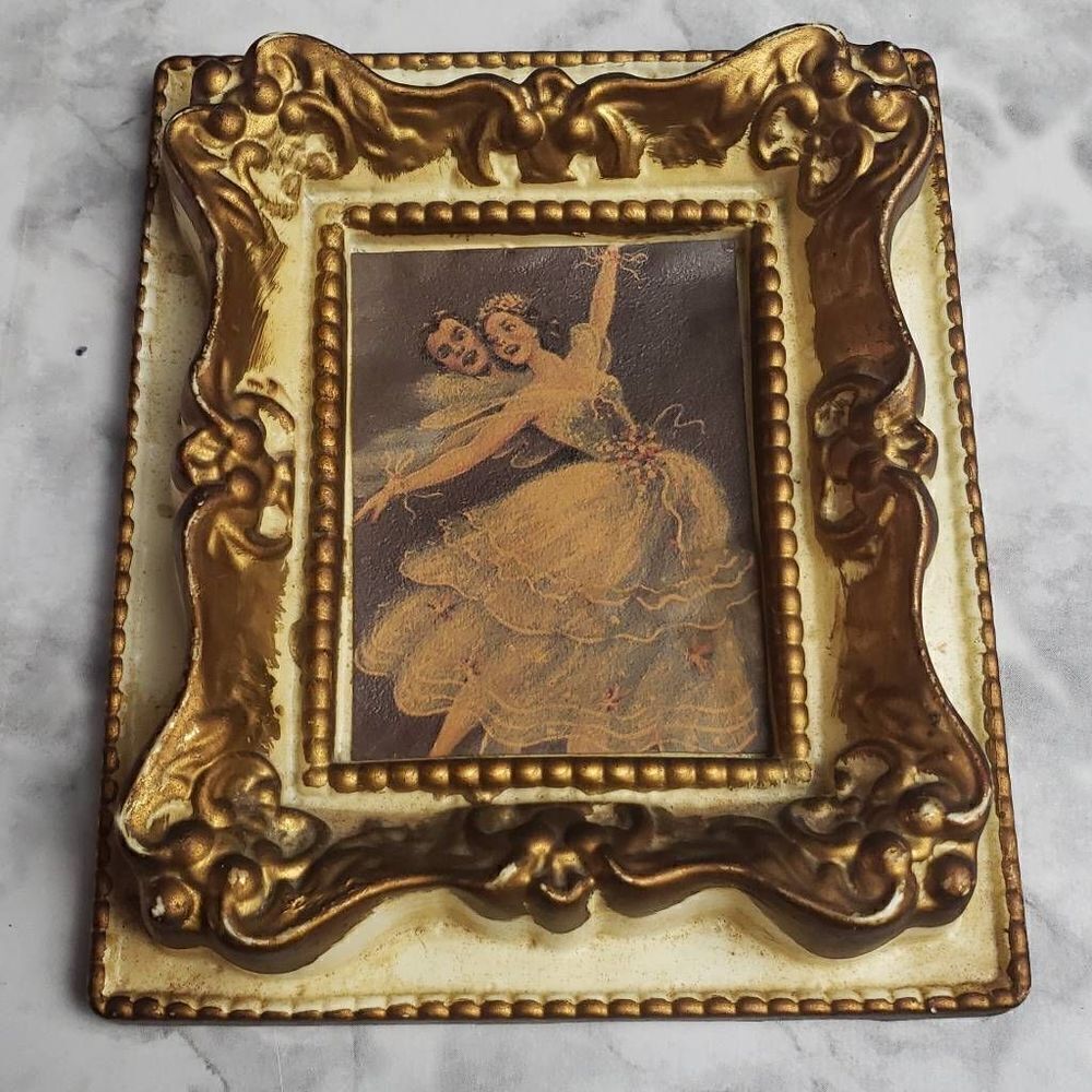‎Vintage 1950s Dancers Picture with Golden Frame